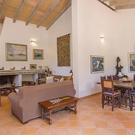 Son Llarg Estellencs (Mallorca)