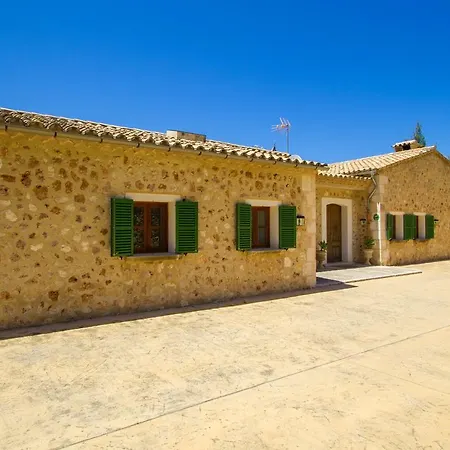 Villa Son Llarg *